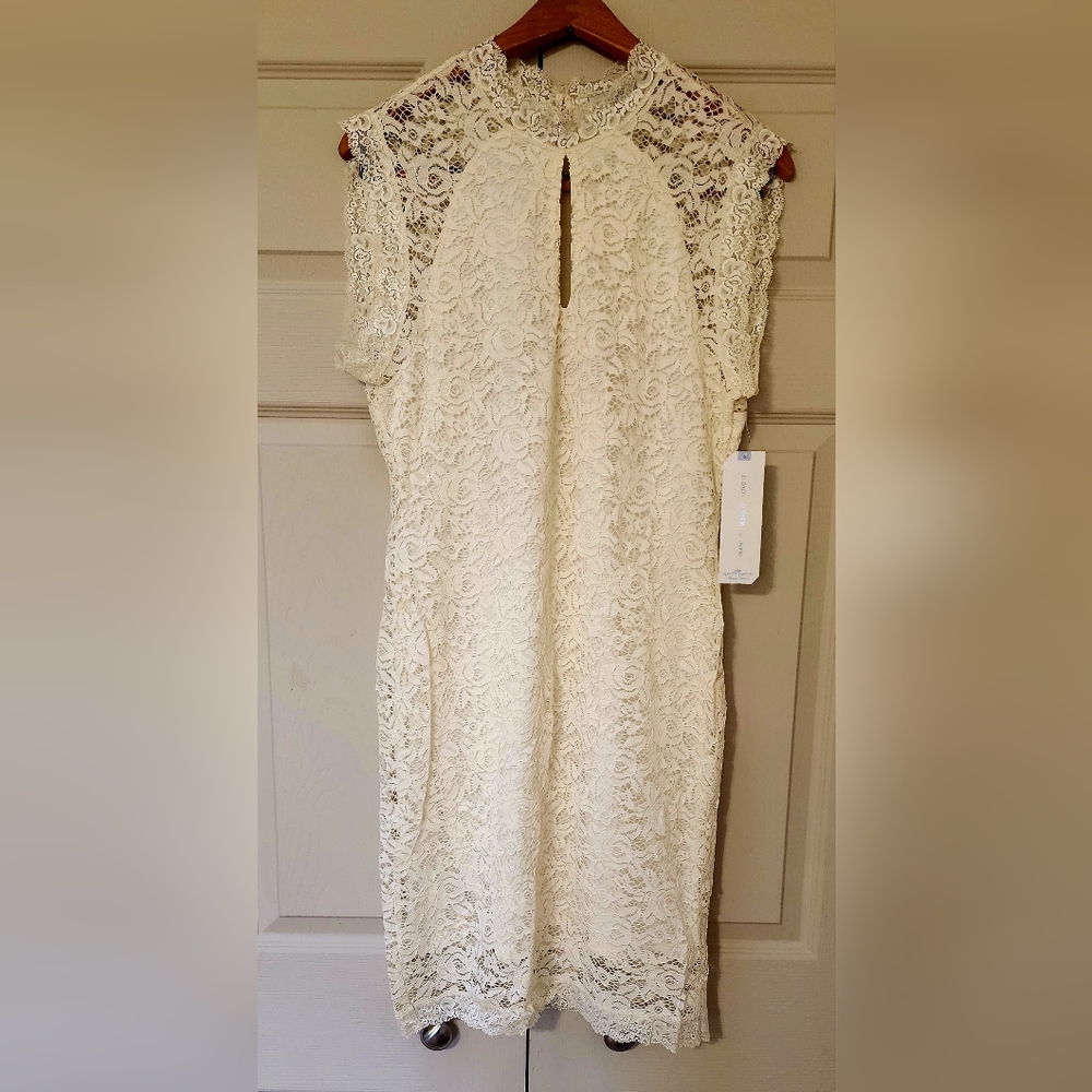 Lace dress